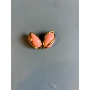 Vintage Clip-on Earrings Pink Gold Oval